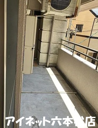地下鉄空港線 赤坂駅 徒歩7分 9階建 築24年の内装写真