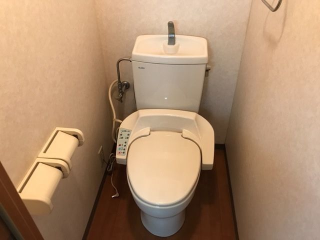 トイレ　トイレ