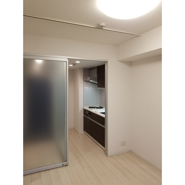 ロアール三軒茶屋の居間写真