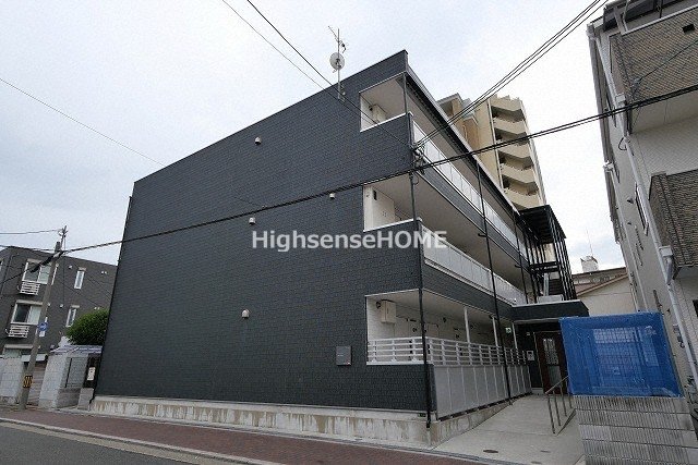 建物外観　外観は落ち着いています