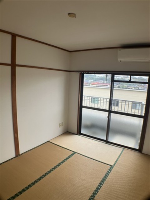 ＪＲ常磐線 土浦駅 徒歩14分 4階建 築38年の居間写真