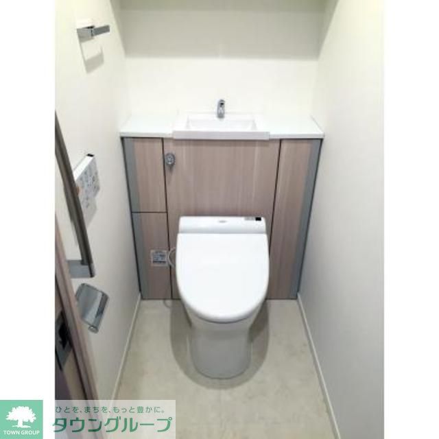 ＪＲ山手線 大崎駅 徒歩5分 18階建 築12年のトイレ写真