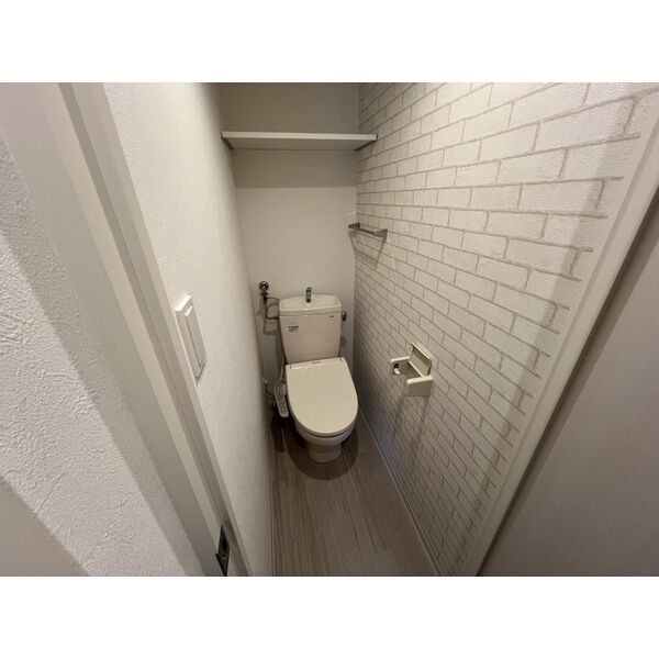 トラストコート北九条のトイレ写真