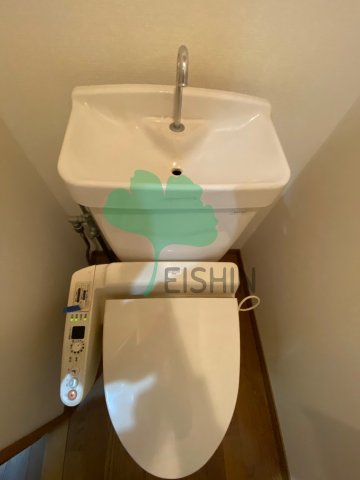 トイレ　清潔感のあるトイレです。