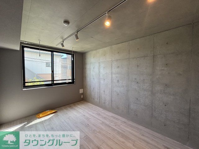 その他部屋・スペース　★奇数階・偶数階で木材や壁の色が異なります。