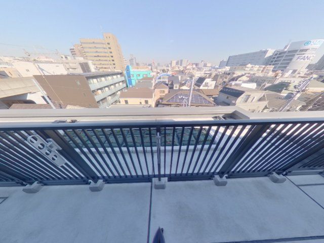 バルコニー