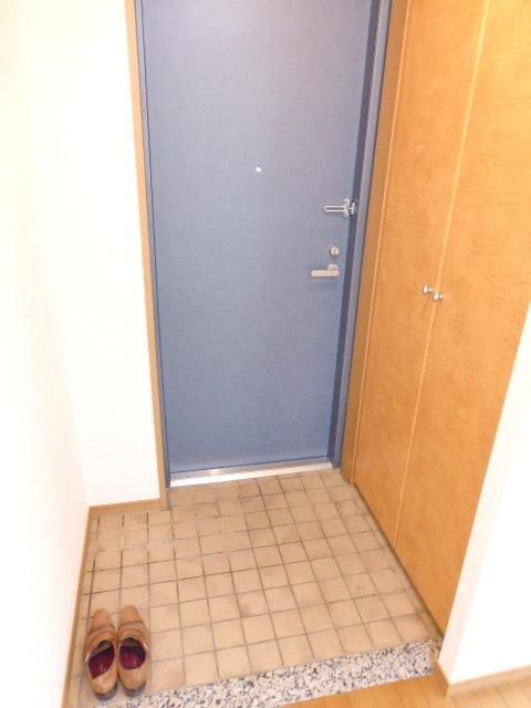 玄関　★お問い合わせはタウンハウジングまで★