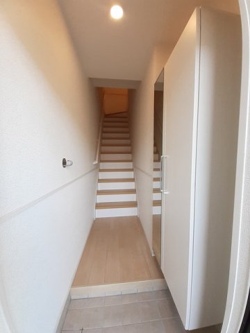 玄関　落ち着いた玄関です