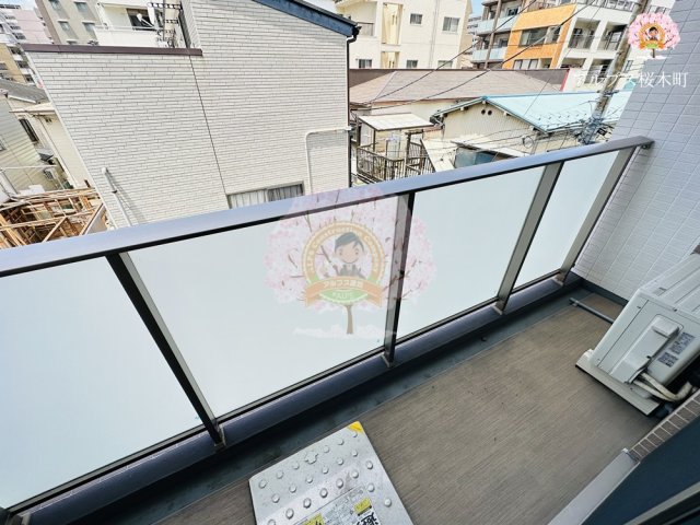 みなとみらい線 日本大通り駅 徒歩22分 11階建 築10年の内装写真