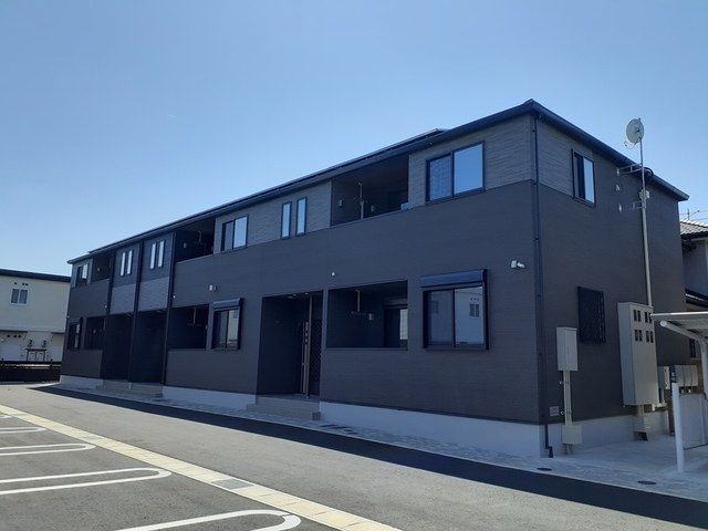 愛知県豊川市三蔵子町出口（アパート）の賃貸物件の外観