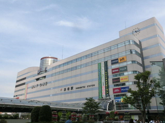 ショッピングセンター　May One Ekimachi（ショッピングセンター）まで392m