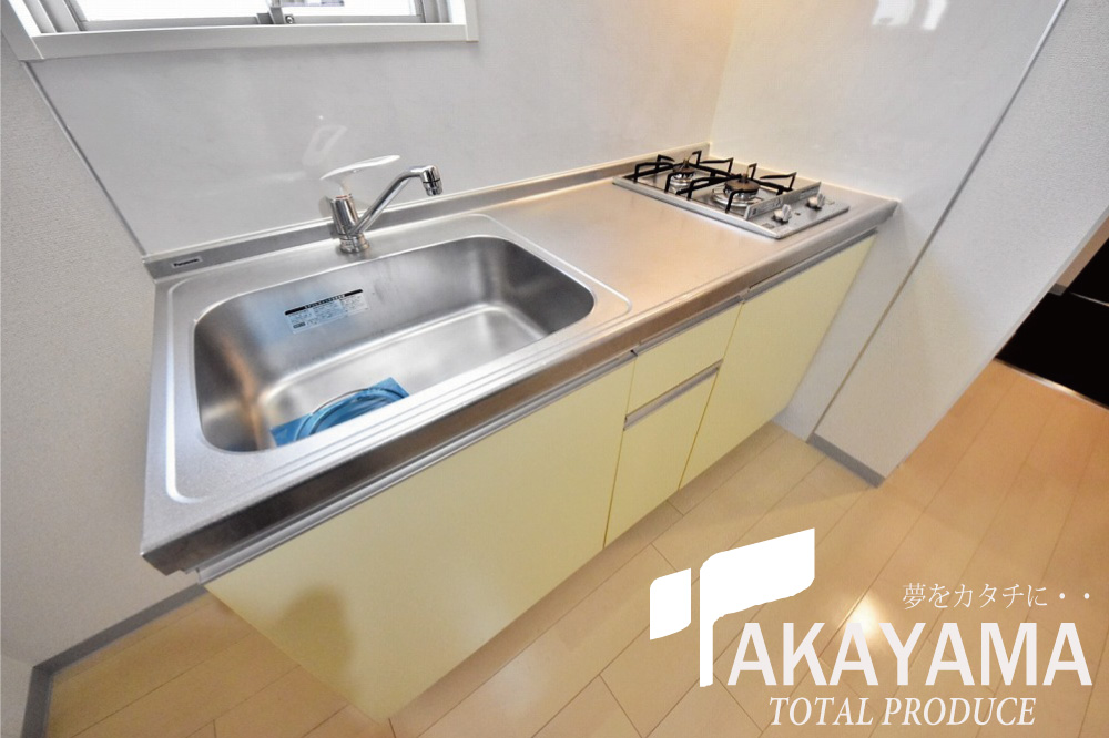 収納　キッチン、2口ガスコンロのシステムキッチンです★