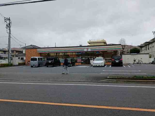 コンビニ　セブンイレブン 相模原南橋本店（コンビニ）まで271m