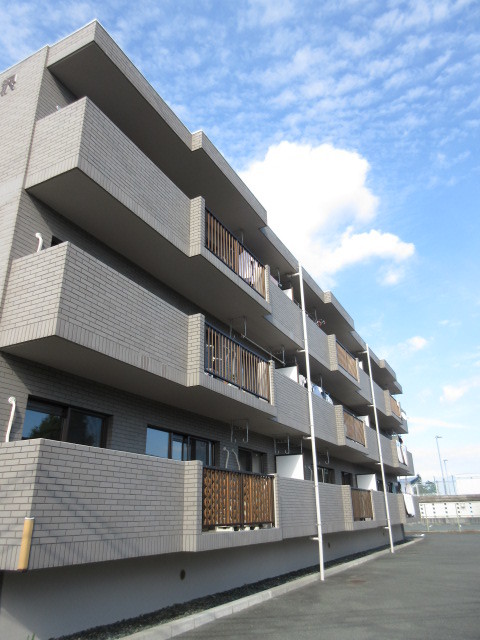 静岡県浜松市中央区広沢１（マンション）の賃貸物件の外観