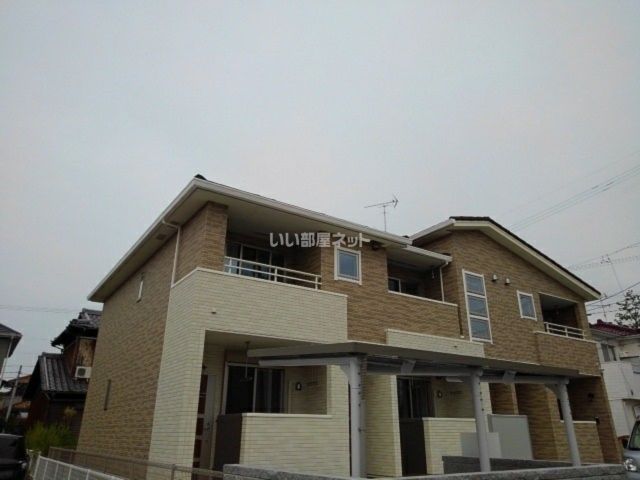 愛知県岡崎市上里１（アパート）の賃貸物件の外観