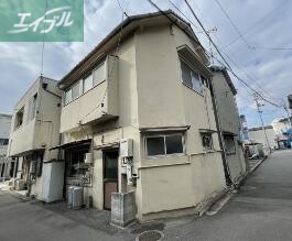 神田町戸建の建物外観