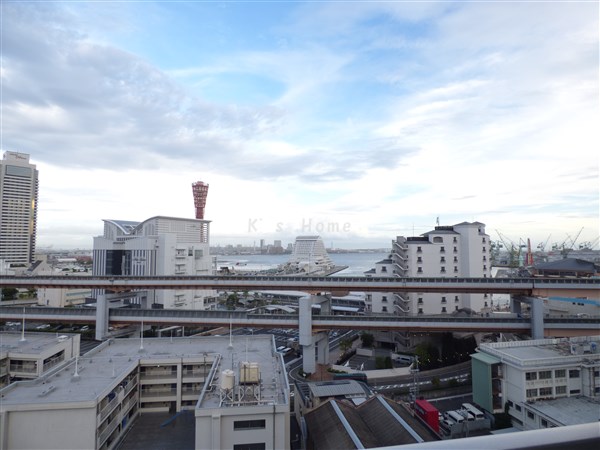 【神戸市中央区海岸通のマンションの眺望】