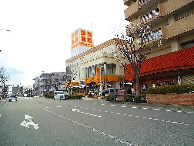 【笠岡市笠岡のアパートのスーパー】