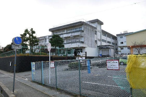 【仮）日立市金沢町　アパート新築工事の小学校】