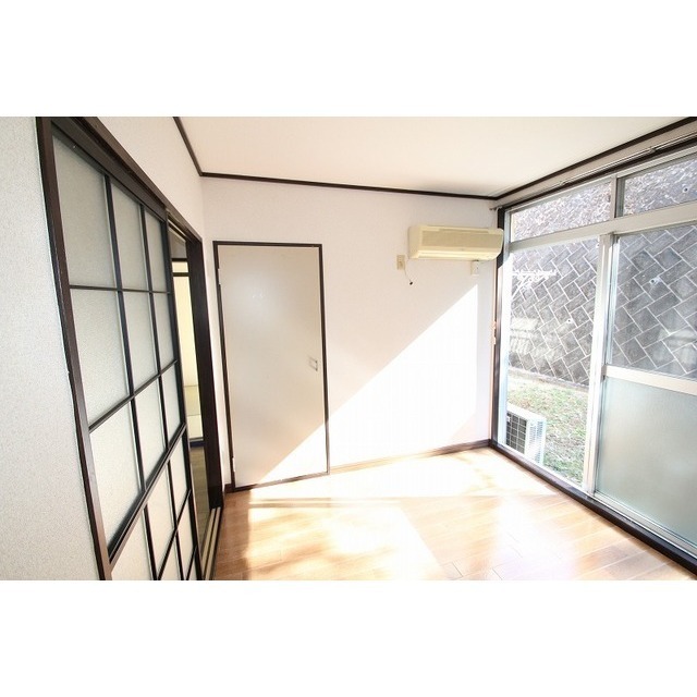 居室・リビング　洋室４．５帖