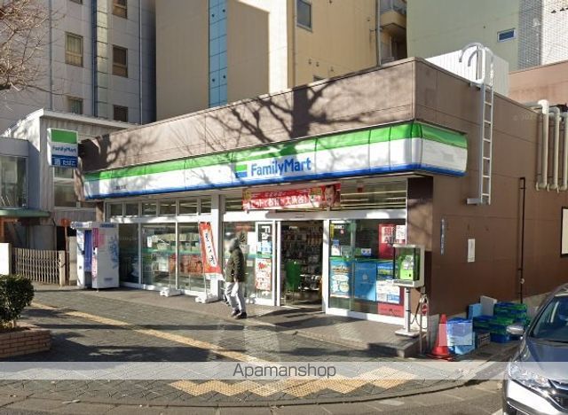 コンビニ　ファミリーマート広瀬通立町店（コンビニ）まで190m
