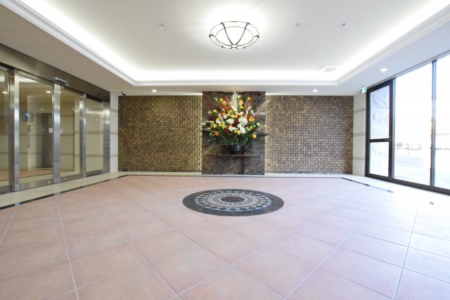 ロビー　詳細は、RISUMO江坂本店→06-6155-7137まで♪