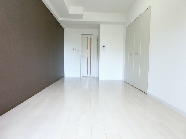 居室・リビング　詳細は、RISUMO江坂本店→06-6155-7137まで♪