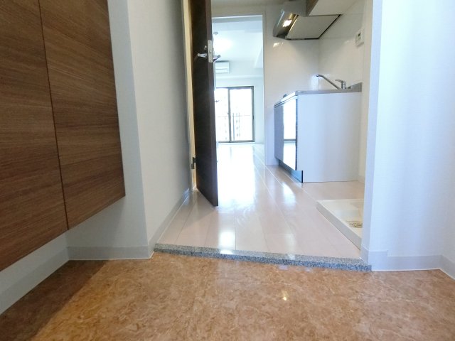 玄関　詳細は、RISUMO江坂本店→06-6155-7137まで♪