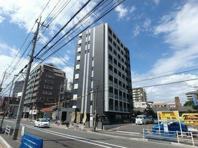Ｕ－Ｂａｓｉｃ　ｒｅｅｆ　三萩野の建物外観