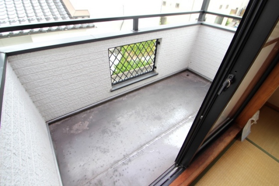 バルコニー　※別部屋の写真です