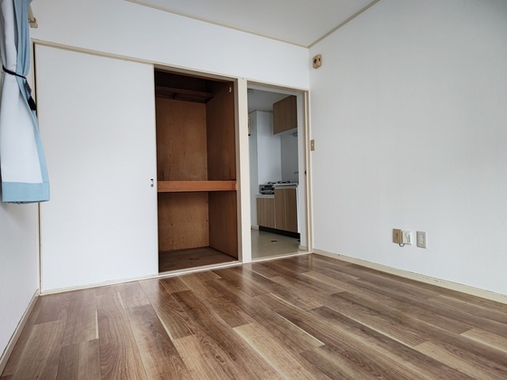 収納　※別号室の写真です