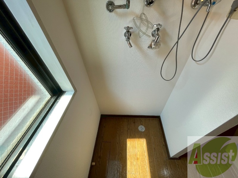 その他　もちろん洗濯機置場は室内にあるので、いつでも洗濯できますよ～