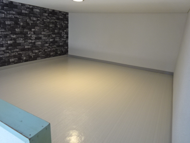 その他　他号室モデル写真