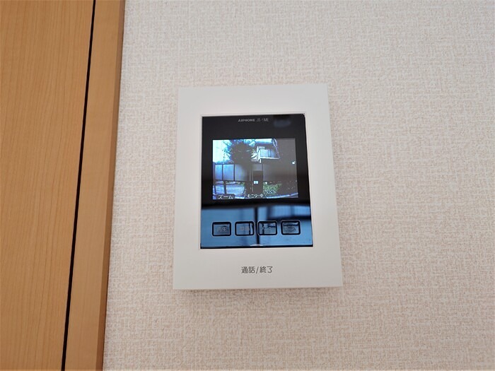 セキュリティ　来訪者の姿を確認できます。