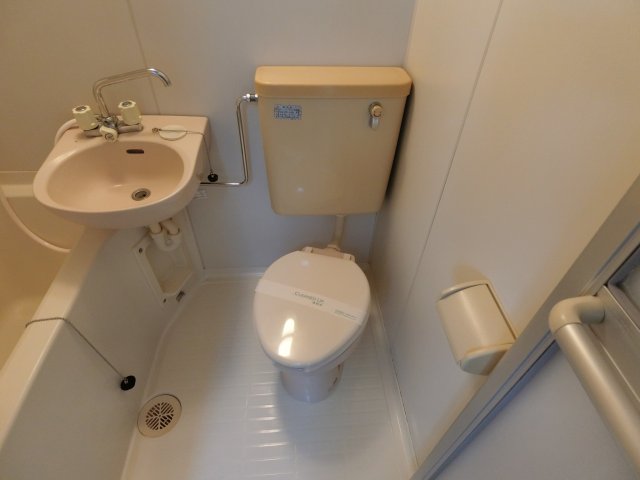 トイレ　同物件内参考画像