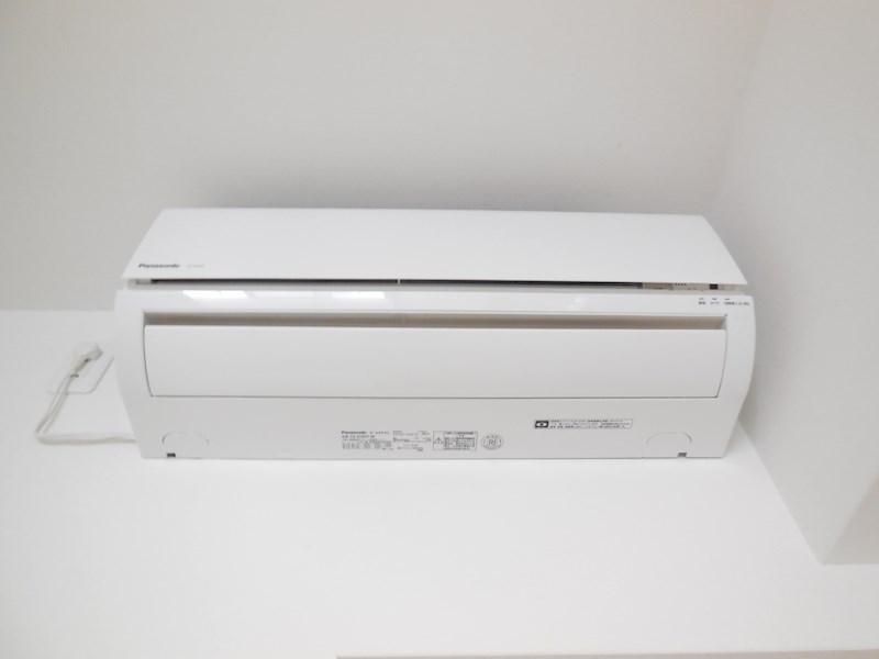 その他　洋室にエアコン付いております！