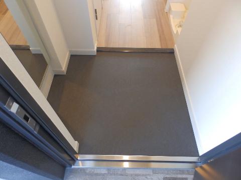 玄関　玄関（イメージ）