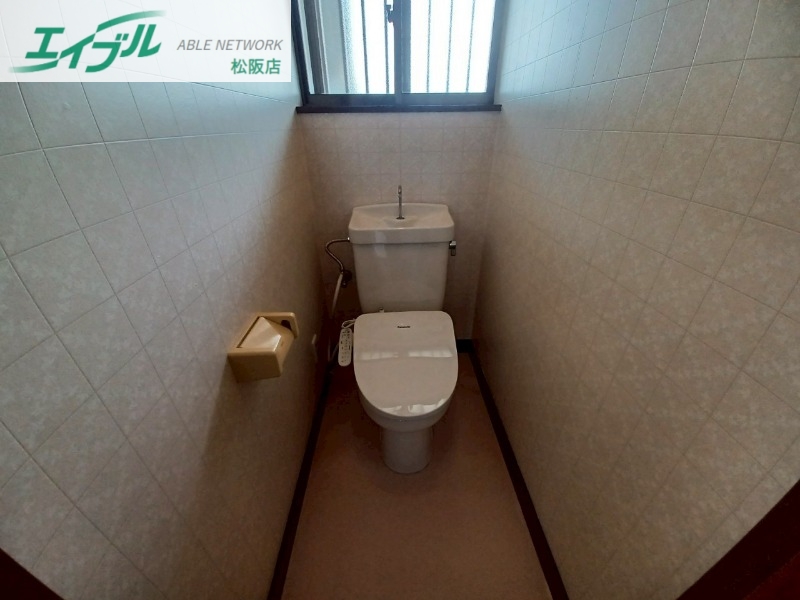 トイレ　同物件別室画像