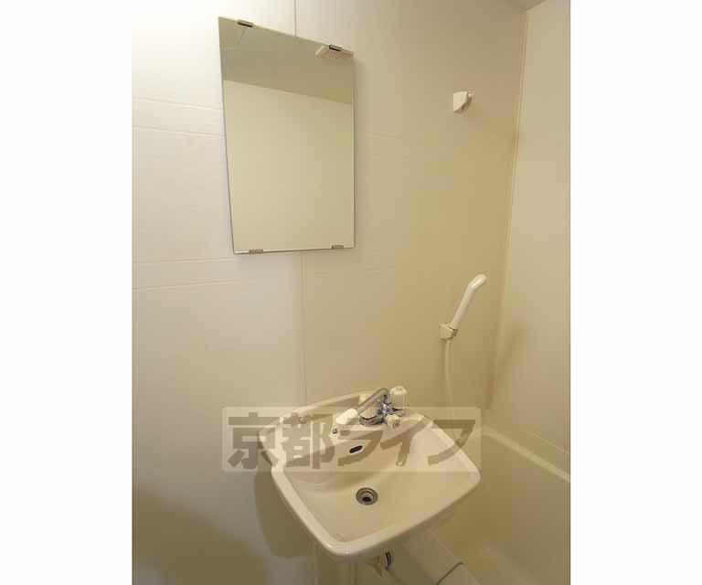 洗面設備　洗面所です