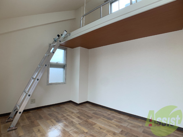 その他部屋・スペース　嬉しいロフトがありますね。どっちで寝ましょうか？