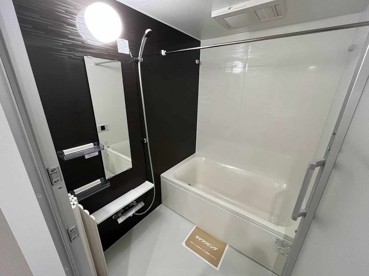 バス・シャワールーム　浴室 追焚・浴室換気乾燥機付き