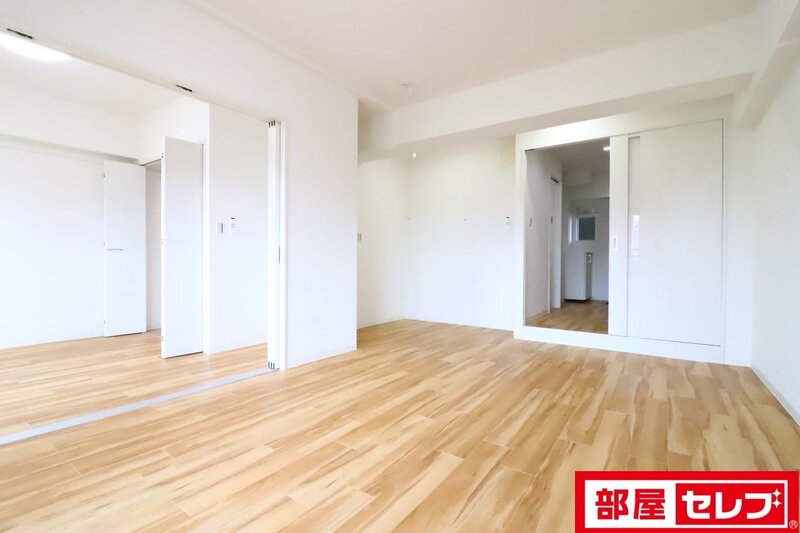 居室・リビング　他号室の参考写真になります。