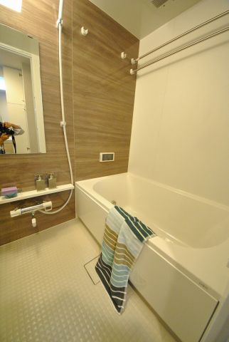バス・シャワールーム　アーバネックス心斎橋II　追炊・ミストサウナ・浴室換気乾燥暖房