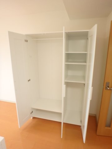 収納　可動式収納