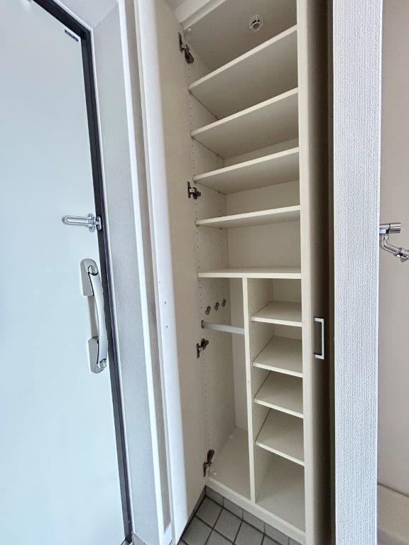 収納　☆シューズボックス☆