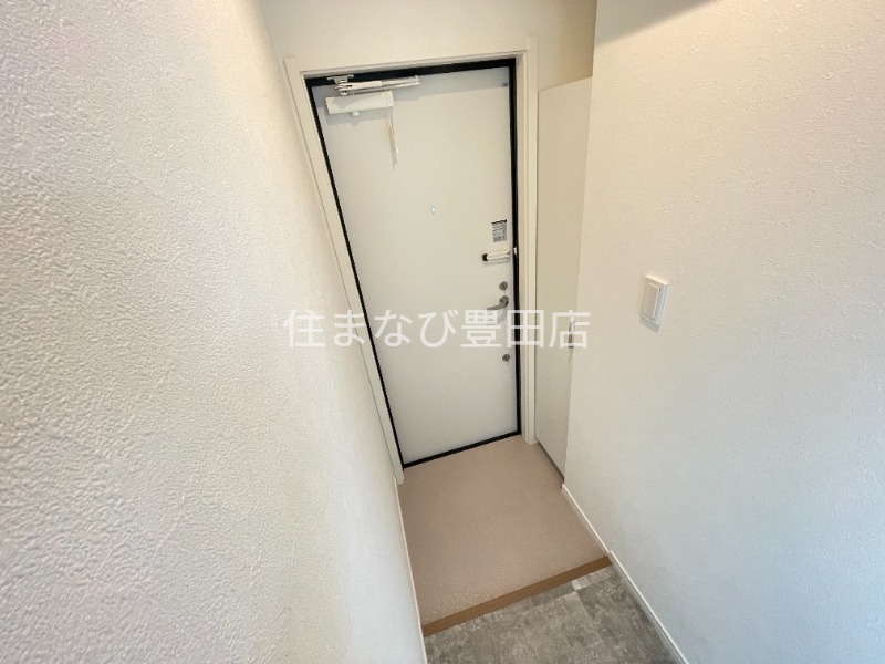 玄関　別部屋同型タイプ