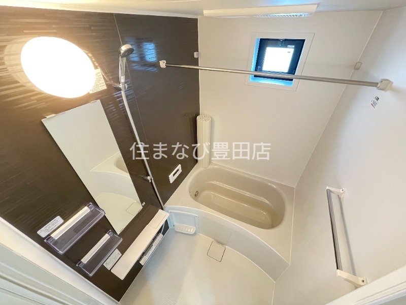 バス・シャワールーム　別部屋同型タイプ