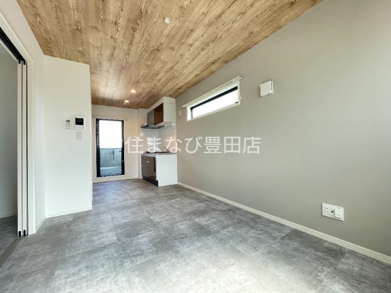 居室・リビング　別部屋同型タイプ