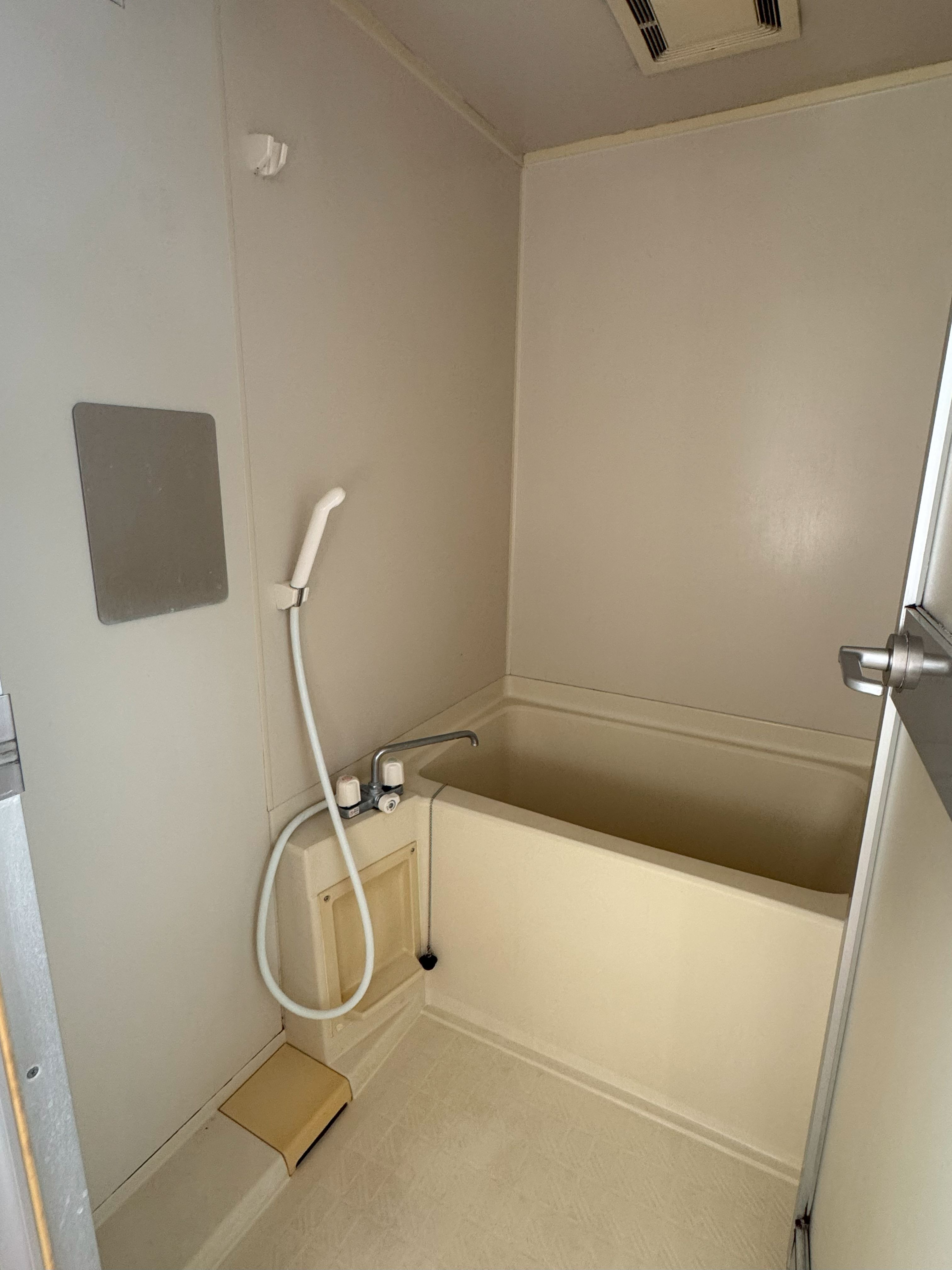 バス・シャワールーム　浴室