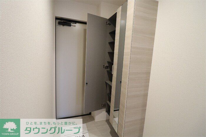 玄関　お問合せはタウンハウジングまで！※現地待合わせ相談可能
